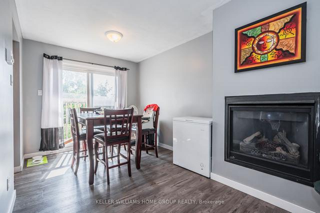 42 Daniel Ave, House detached with 3 bedrooms, 2 bathrooms and 4 parking in Kitchener ON | Image 40