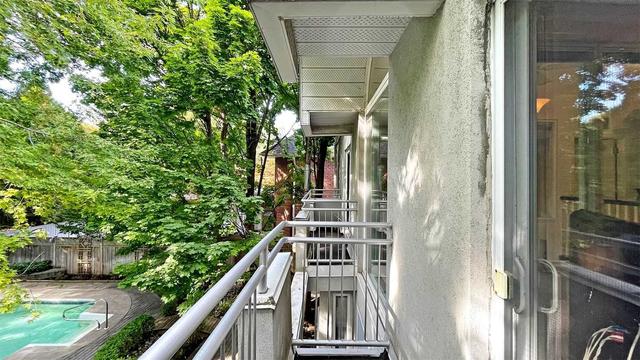 252 Yonge Blvd, House detached with 4 bedrooms, 4 bathrooms and 4 parking in Toronto ON | Image 20