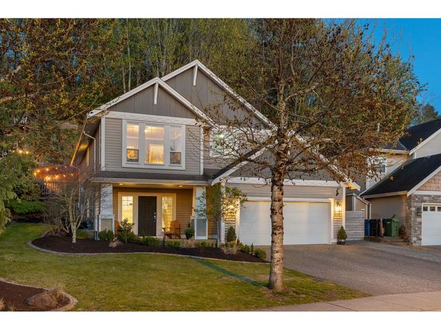 35702 Hawksview Place, House detached with 4 bedrooms, 3 bathrooms and 4 parking in Abbotsford BC | Image 2