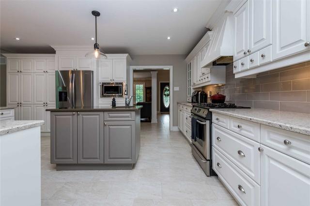 323 Scarlett Line, House detached with 4 bedrooms, 4 bathrooms and 18 parking in Oro Medonte ON | Image 36