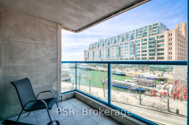 411 - 77 Harbour Sq, Condo with 1 bedrooms, 1 bathrooms and 1 parking in Toronto ON | Image 13