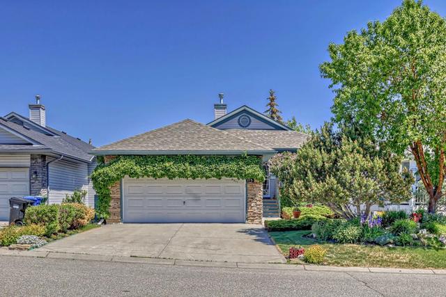 115 Schooner Cove Nw, House detached with 2 bedrooms, 2 bathrooms and 2 parking in Calgary AB | Image 1