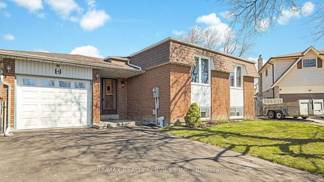 4 Eastwood Crt, House detached with 3 bedrooms, 2 bathrooms and 5 parking in Brampton ON | Image 12