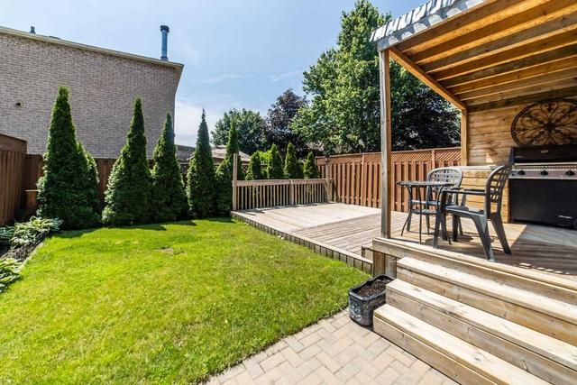 1549 Beechlawn Dr, House detached with 4 bedrooms, 3 bathrooms and 6 parking in Pickering ON | Image 8