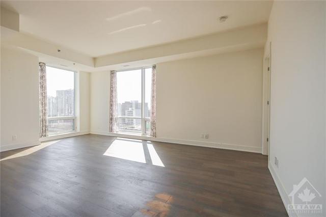 1702 - 428 Sparks Street, Condo with 1 bedrooms, 1 bathrooms and 1 parking in Ottawa ON | Image 5