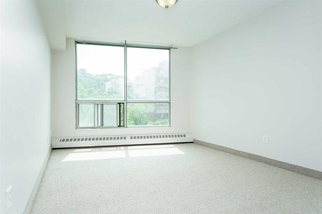 1008 - 150 Charlton Ave, Condo with 2 bedrooms, 2 bathrooms and 1 parking in Hamilton ON | Image 14