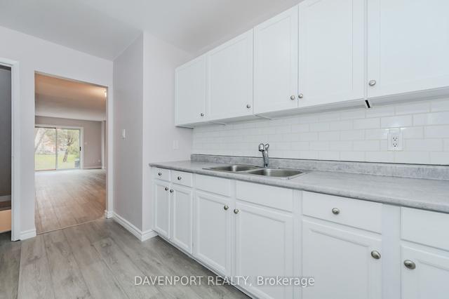 e - 657 Albert St, Townhouse with 2 bedrooms, 2 bathrooms and 2 parking in Waterloo ON | Image 9