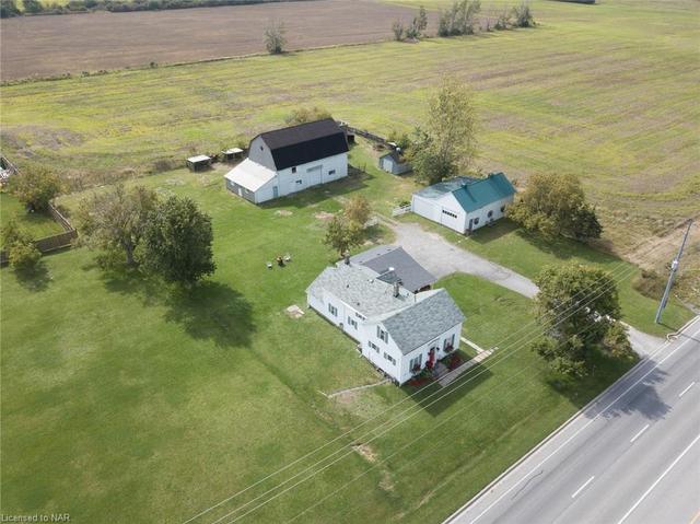 8972 Thorold Stone Road, House detached with 3 bedrooms, 3 bathrooms and 12 parking in Niagara Falls ON | Image 43