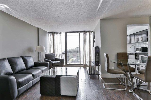365 - 49 Mc Caul St, Condo with 1 bedrooms, 1 bathrooms and null parking in Toronto ON | Image 2