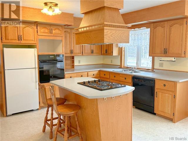 983 - 565 Route, House detached with 2 bedrooms, 2 bathrooms and null parking in Kent NB | Image 8
