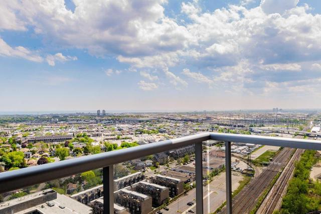 lph6 - 3 Michael Power Pl, Condo with 1 bedrooms, 1 bathrooms and 1 parking in Toronto ON | Image 16