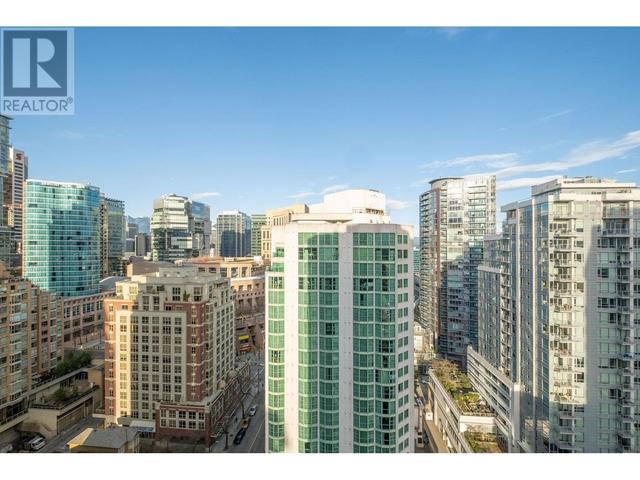 2005 - 888 Hamilton Street, Condo with 2 bedrooms, 2 bathrooms and 1 parking in Vancouver BC | Image 26