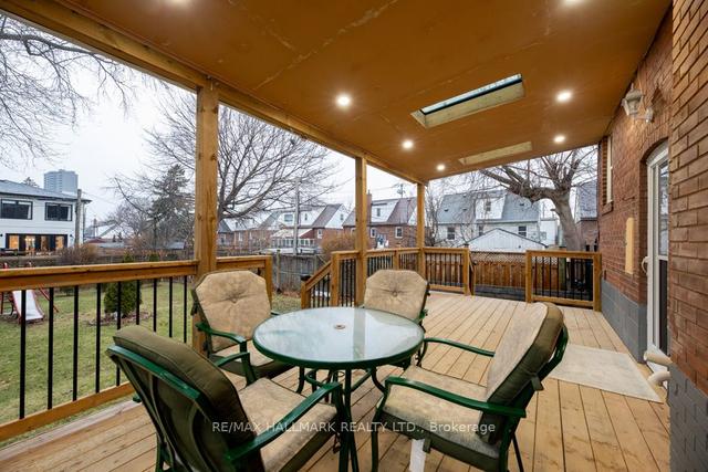 56 Wolcott Ave, House detached with 3 bedrooms, 3 bathrooms and 4 parking in Toronto ON | Image 14