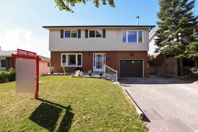 9 Sutherland Ave, House detached with 4 bedrooms, 2 bathrooms and 2 parking in Brampton ON | Image 1