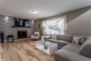 27 Sunrise Crescent Se, House detached with 3 bedrooms, 3 bathrooms and 4 parking in Calgary AB | Image 17
