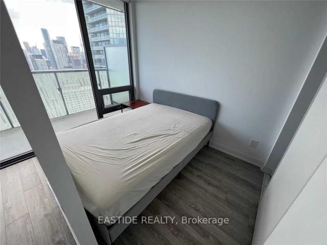 3404 - 50 Charles St S, Condo with 0 bedrooms, 1 bathrooms and 0 parking in Toronto ON | Image 11
