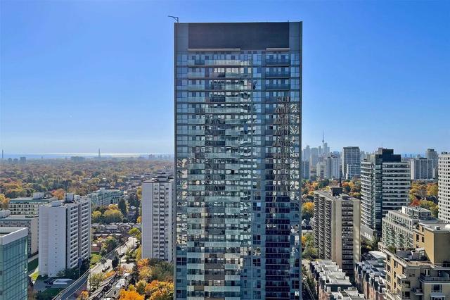 2310 - 185 Roehampton Ave, Condo with 2 bedrooms, 2 bathrooms and 1 parking in Toronto ON | Image 20
