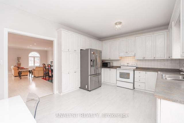 13076 Keele St, House detached with 5 bedrooms, 7 bathrooms and 12 parking in King ON | Image 13