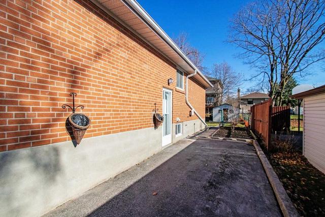 23 Sussex Ave, House detached with 3 bedrooms, 3 bathrooms and 4 parking in Richmond Hill ON | Image 30