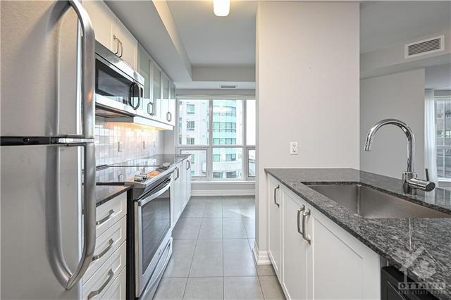 601 - 242 Rideau Street, Condo with 2 bedrooms, 2 bathrooms and 1 parking in Ottawa ON | Image 12