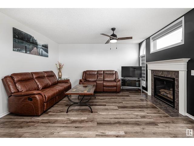 3703 28 St Nw, House detached with 4 bedrooms, 3 bathrooms and null parking in Edmonton AB | Image 5
