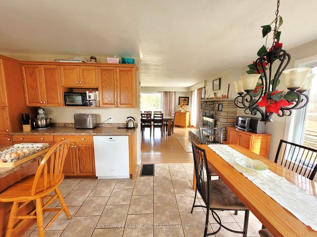 2830 Deloro Rd, Home with 3 bedrooms, 2 bathrooms and 11 parking in Madoc ON | Image 3