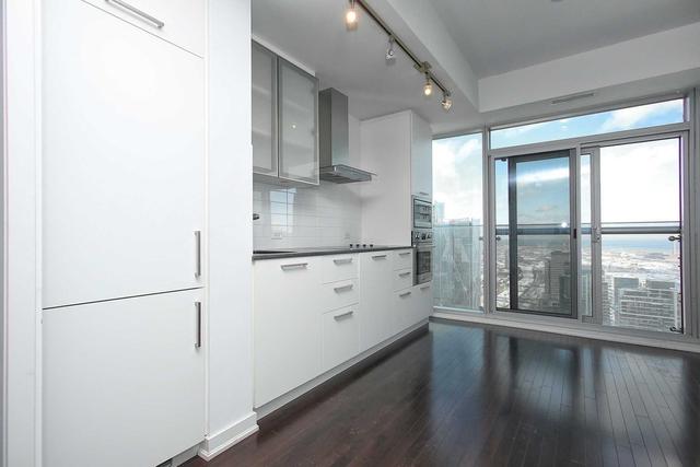 6312 - 14 York St, Condo with 1 bedrooms, 1 bathrooms and 1 parking in Toronto ON | Image 13