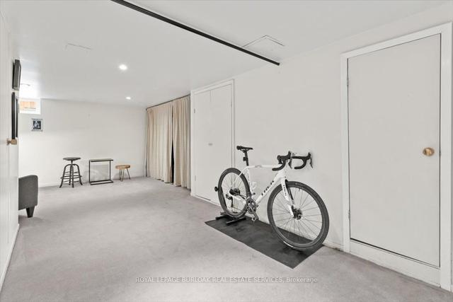 2 - 11 Colmar Pl, Townhouse with 2 bedrooms, 2 bathrooms and 1 parking in Hamilton ON | Image 13