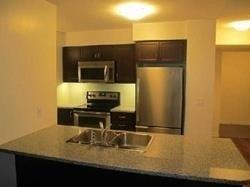 806 - 19 Grand Trunk Cres, Condo with 2 bedrooms, 2 bathrooms and 1 parking in Toronto ON | Image 5