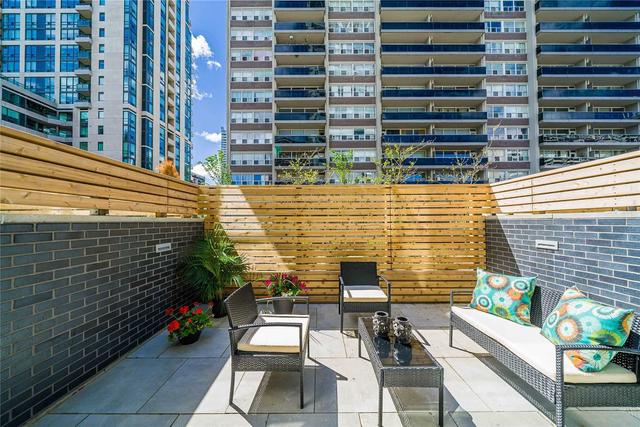 th06 - 101 Erskine Ave, Townhouse with 3 bedrooms, 4 bathrooms and 1 parking in Toronto ON | Image 33