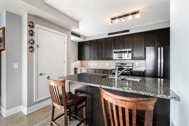 1104 - 100 John St, Condo with 2 bedrooms, 2 bathrooms and 2 parking in Brampton ON | Image 9