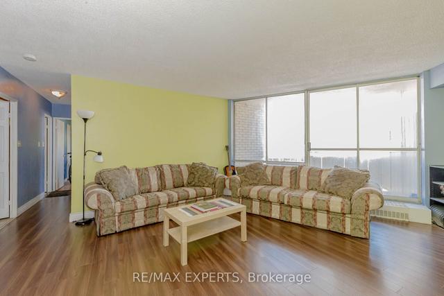1902 - 330 Dixon Rd, Condo with 2 bedrooms, 1 bathrooms and 1 parking in Toronto ON | Image 3