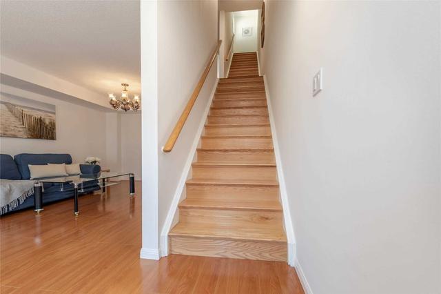 th 503 - 25 Laidlaw St, Townhouse with 3 bedrooms, 3 bathrooms and 1 parking in Toronto ON | Image 7