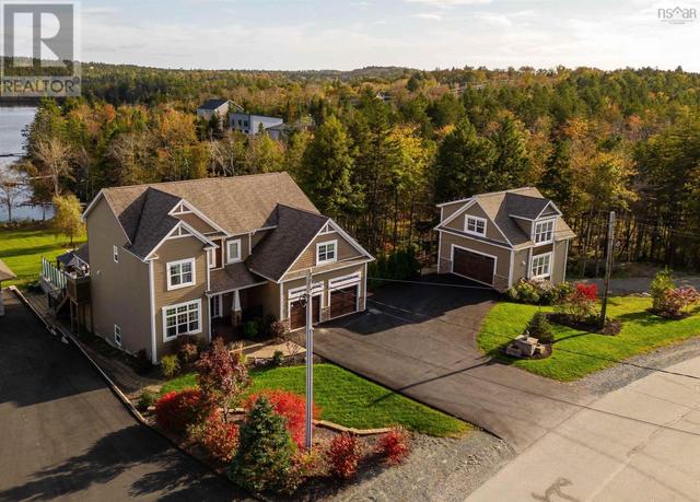 225 Paula Drive, House detached with 6 bedrooms, 4 bathrooms and null parking in Halifax NS | Image 1