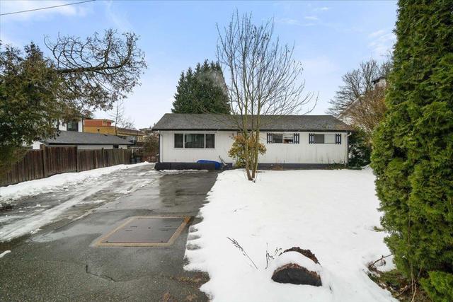 9232 Mcbride Street, House detached with 3 bedrooms, 1 bathrooms and 6 parking in Langley BC | Image 1