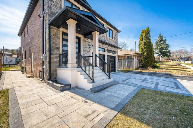 49 Greendowns Dr, House detached with 4 bedrooms, 5 bathrooms and 6 parking in Toronto ON | Image 15
