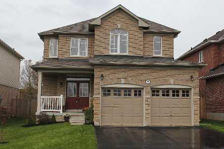 997 Ormond Dr, House detached with 4 bedrooms, 3 bathrooms and 2 parking in Oshawa ON | Image 1