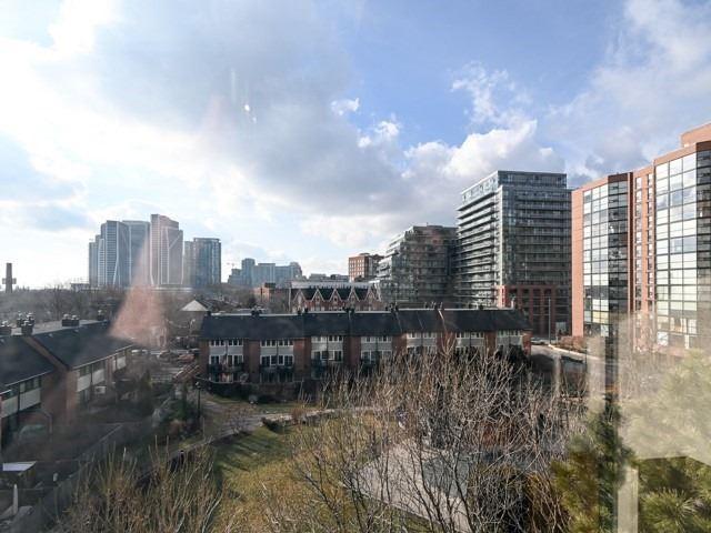 506 - 701 King St W, Condo with 1 bedrooms, 1 bathrooms and 1 parking in Toronto ON | Image 8