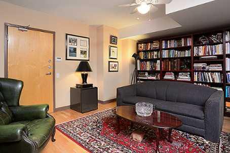 th104 - 77 Lombard St, Townhouse with 2 bedrooms, 3 bathrooms and 1 parking in Toronto ON | Image 5
