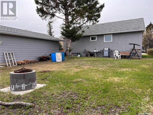 608 B Avenue W, House detached with 5 bedrooms, 2 bathrooms and null parking in Wynyard SK | Image 35