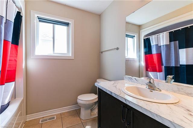 8511 Jennifer Crescent, House detached with 5 bedrooms, 3 bathrooms and 6 parking in Niagara Falls ON | Image 21