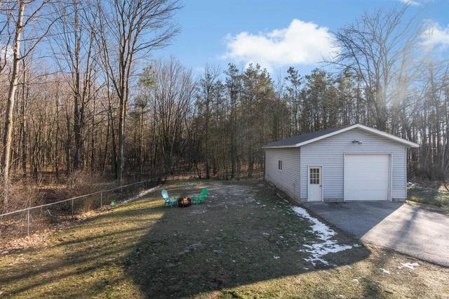 136 Robert St E, House detached with 3 bedrooms, 2 bathrooms and 10 parking in Penetanguishene ON | Image 16