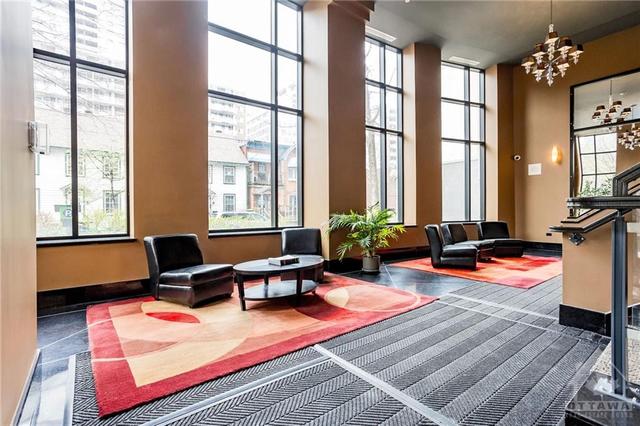 910 - 235 Kent Street, Condo with 2 bedrooms, 2 bathrooms and 1 parking in Ottawa ON | Image 4