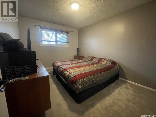 735 Jasper Street, House detached with 4 bedrooms, 3 bathrooms and null parking in Maple Creek SK | Image 23