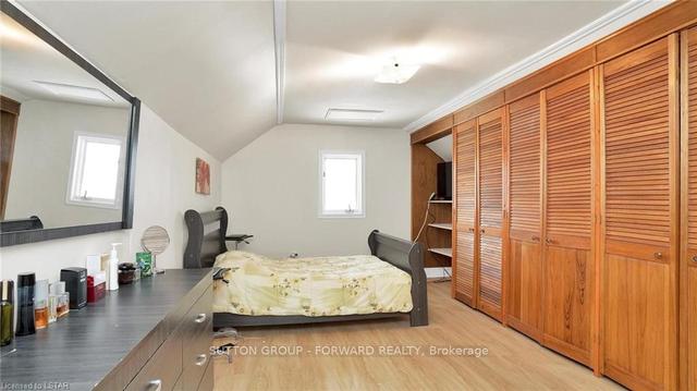 973 Gainsborough Rd, House detached with 2 bedrooms, 2 bathrooms and 6 parking in London ON | Image 16
