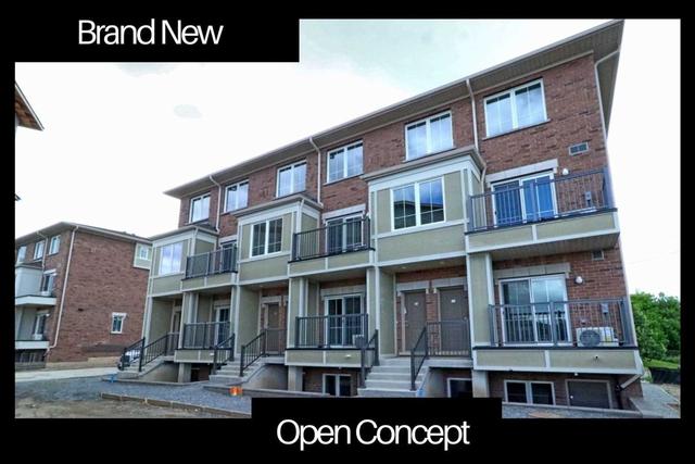 490 Beresford Path, Townhouse with 2 bedrooms, 2 bathrooms and 1 parking in Oshawa ON | Card Image
