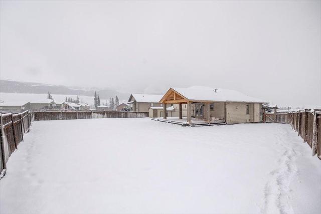 2311 Falcon Court, House detached with 3 bedrooms, 2 bathrooms and 5 parking in Sparwood BC | Image 57