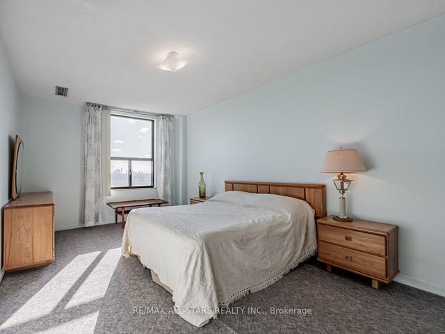 ph 2503 - 75 Emmett Ave, Condo with 3 bedrooms, 2 bathrooms and 1 parking in Toronto ON | Image 11