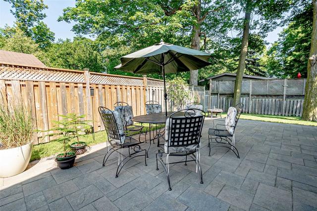 1974 Truscott Dr, House detached with 3 bedrooms, 4 bathrooms and 6 parking in Mississauga ON | Image 37