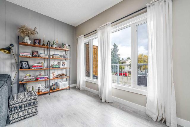 3768 36 Avenue Sw, Home with 4 bedrooms, 2 bathrooms and 2 parking in Calgary AB | Image 9